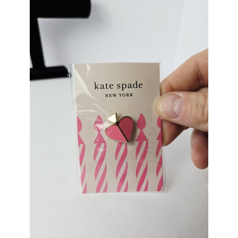 Kate Spade New York Enamel Pink Heart Lapel‎ Pin Brooch Gold Tone Designer NEW